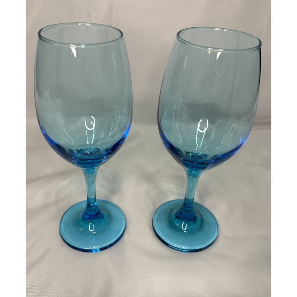 Vintage Coastal Americana Crystal Turquoise Wine Glasses‎ Set Of 2